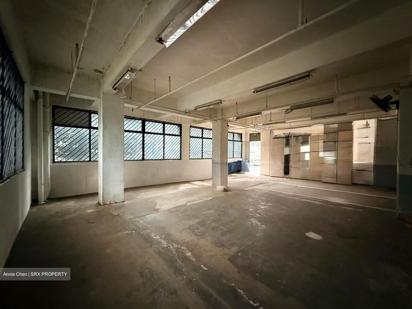 B Central (D12), Factory #628750421